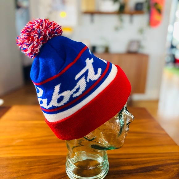 Red Acrylic Men's Sweater - Picture 4 of 5